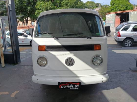 VOLKSWAGEN KOMBI 1.6 MI STD 8V ÁLCOOL 3P MANUAL